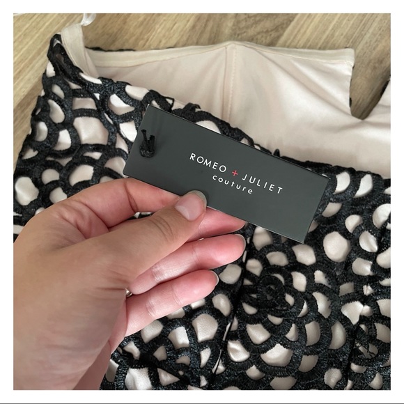 BNWT Romeo & Juliet Couture Black Lace Dress - Picture 3 of 6